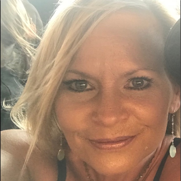 Meet the Posher - Picture 7 of 8